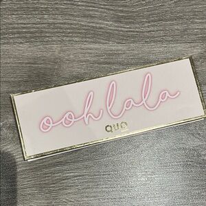 Ooh La La Eyeshadow Palette